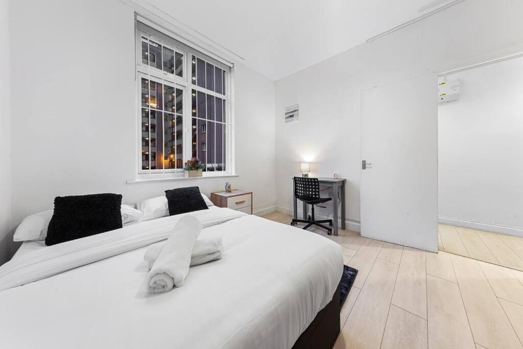 Holiday Home Near Kings Cross Sleep 12 Sp7 Londres Exterior foto
